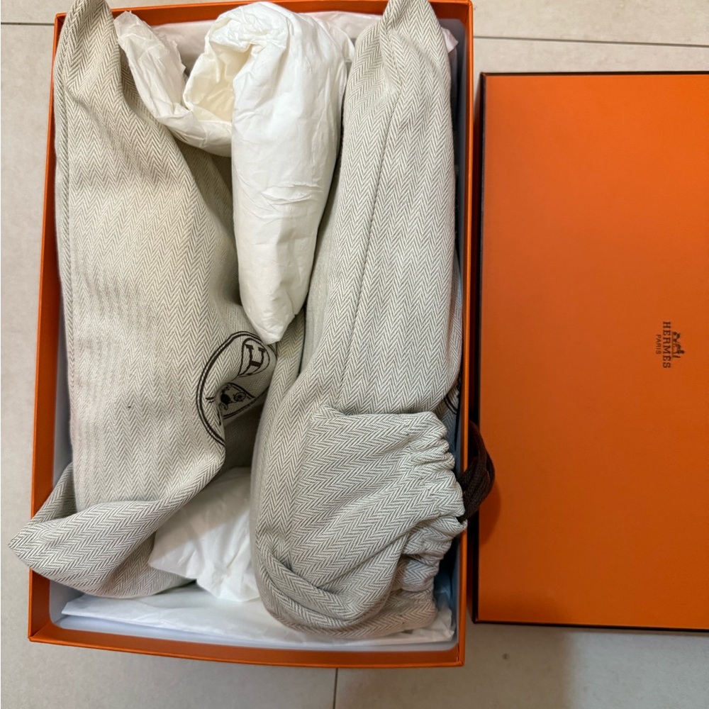 Hermes Black Chypre Sandals - Picture 3 of 5